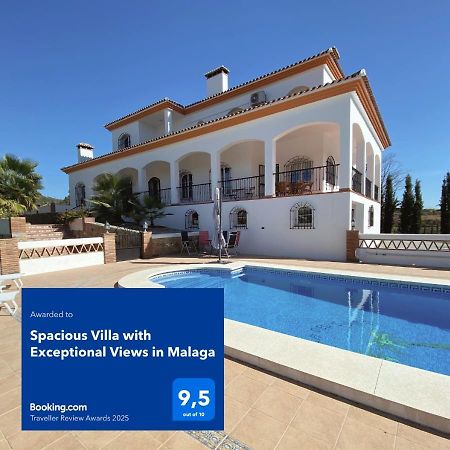 Spacious Villa With Exceptional Views In Malaga Casarabonela Luaran gambar