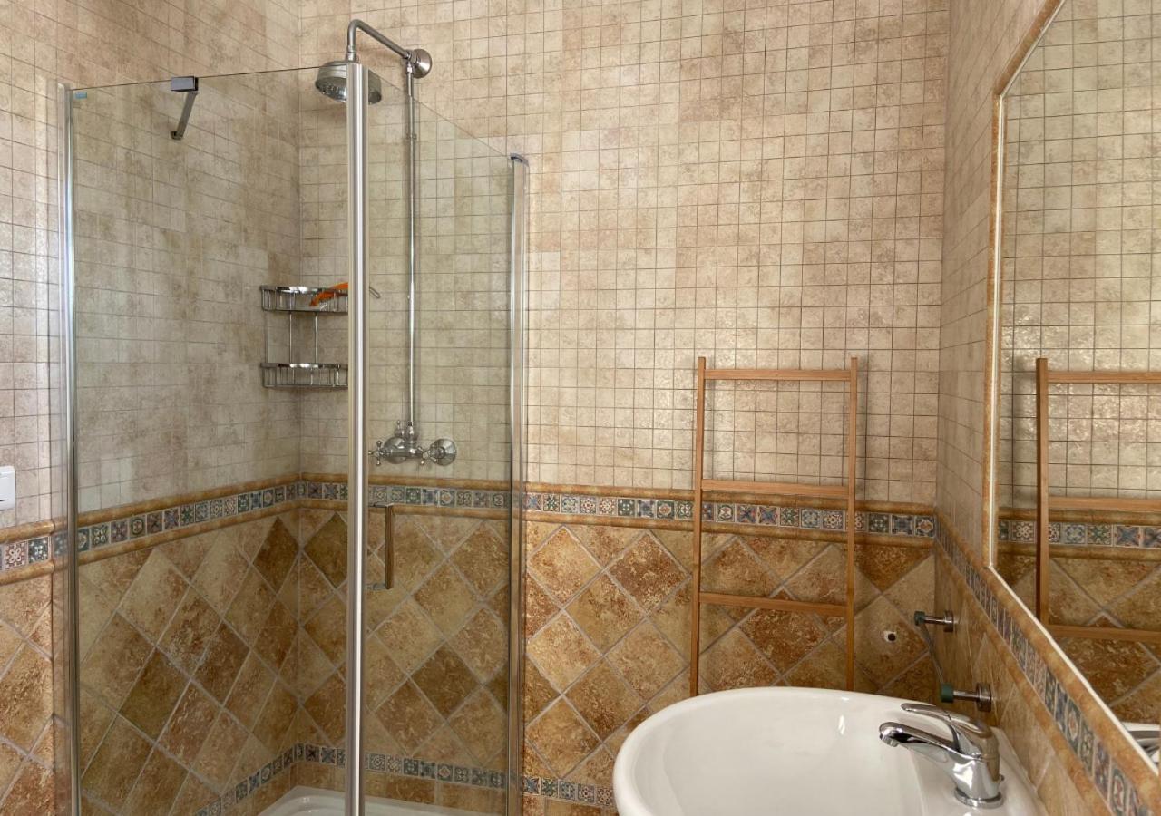Spacious Villa With Exceptional Views In Malaga Casarabonela Luaran gambar