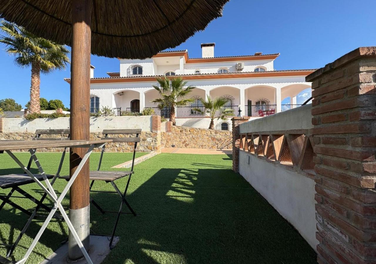 Spacious Villa With Exceptional Views In Malaga Casarabonela Luaran gambar