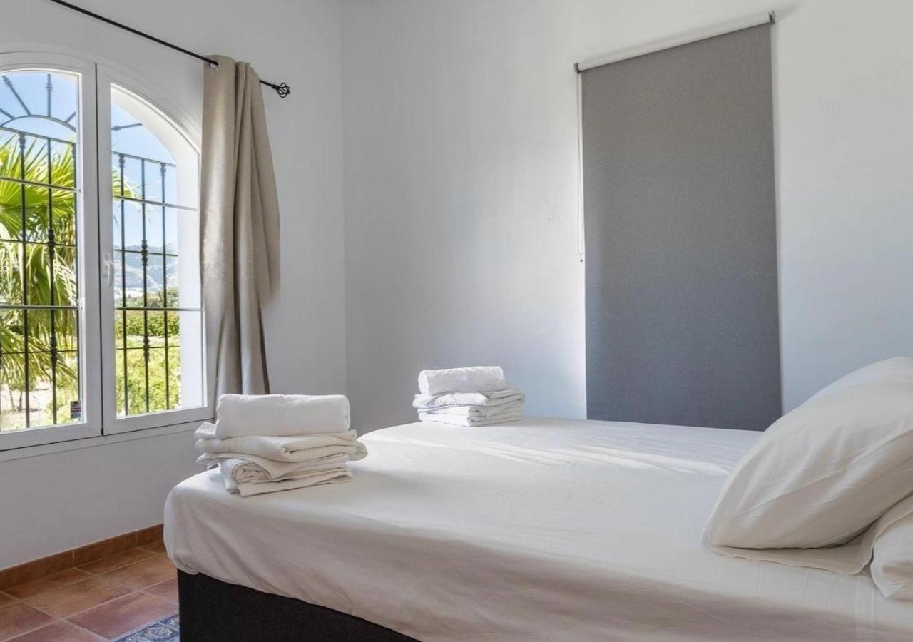 Spacious Villa With Exceptional Views In Malaga Casarabonela Luaran gambar