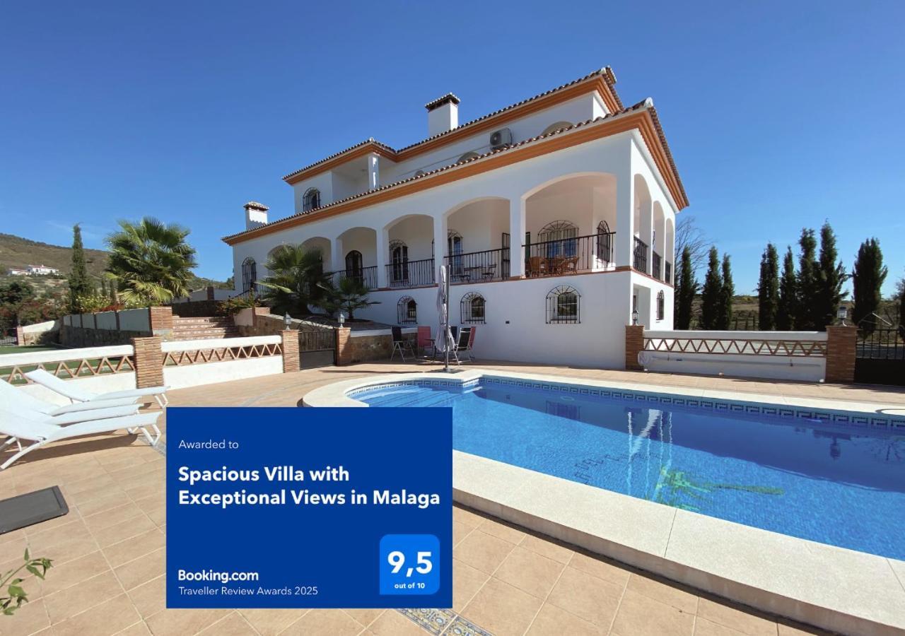 Spacious Villa With Exceptional Views In Malaga Casarabonela Luaran gambar