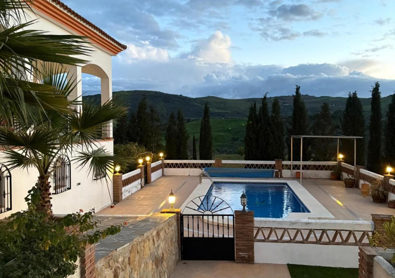 Spacious Villa With Exceptional Views In Malaga Casarabonela Luaran gambar
