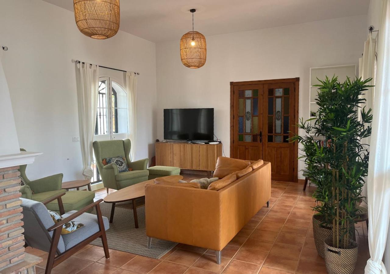 Spacious Villa With Exceptional Views In Malaga Casarabonela Luaran gambar